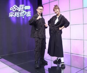 搭檔大霈主持！秒被問YT暫停　視網膜崩潰喊：沒停更就沒辦法站在你旁邊
